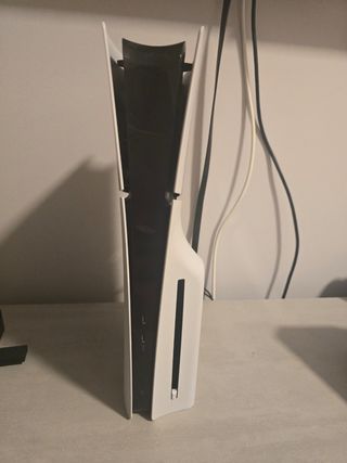 PlayStation 5 1TB + Mando + Fifa24