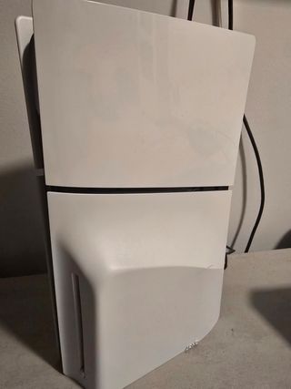 PlayStation 5 1TB + Mando + Fifa24