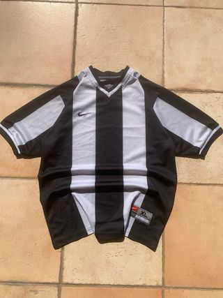 Nike Retro Striped Jersey Vintage Football Shirt S