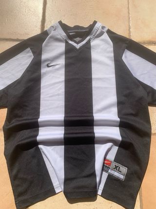 Nike Retro Striped Jersey Vintage Football Shirt S