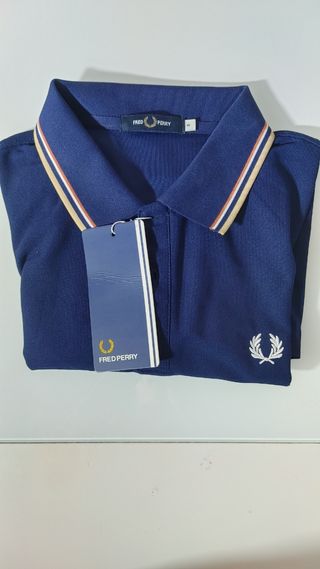 Camiseta polo azul oscura
