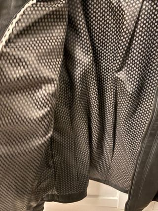 Cazadora Piel Negra Cuello Borrego Talla 46