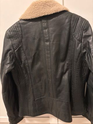 Cazadora Piel Negra Cuello Borrego Talla 46