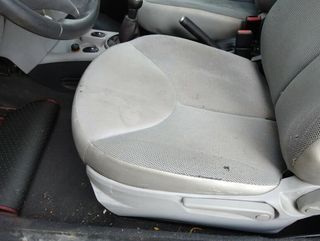 Asiento del izq citroen c3 pluriel 1.4 hdi 130343