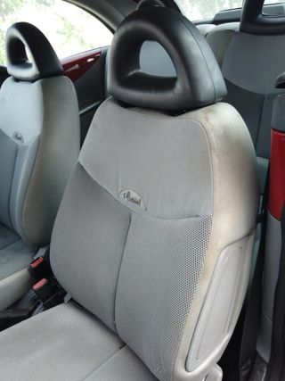 Asiento del izq citroen c3 pluriel 1.4 hdi 130343