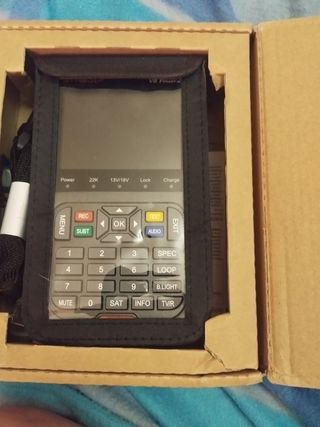 Buscador de señal V8 Finder.