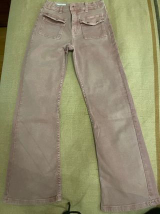 Pantalón vaquero rosa de Mango talla 11/12 de niña