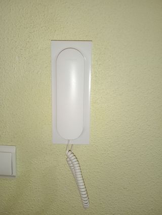 Telefonillo  nuevo instalado