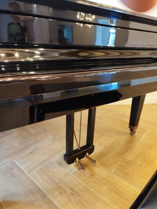 Piano de cola Tchaika