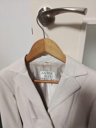 Chaqueta de piel blanca Talla M