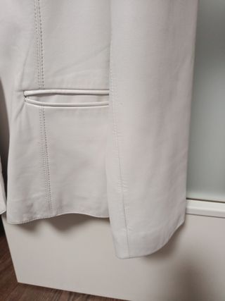 Chaqueta de piel blanca Talla M