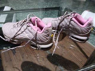 Zapatillas Nike Air Max mujer grises y rosas