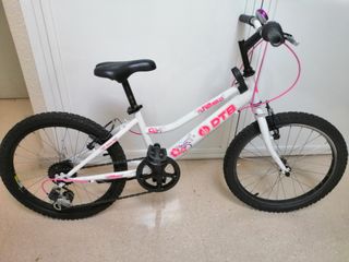 Bicicleta DTB con marchas