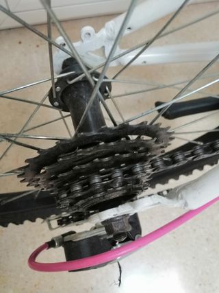 Bicicleta DTB con marchas