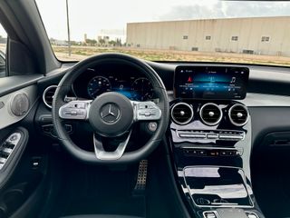 Mercedes-Benz GLC Coupé 220D AMG 2022