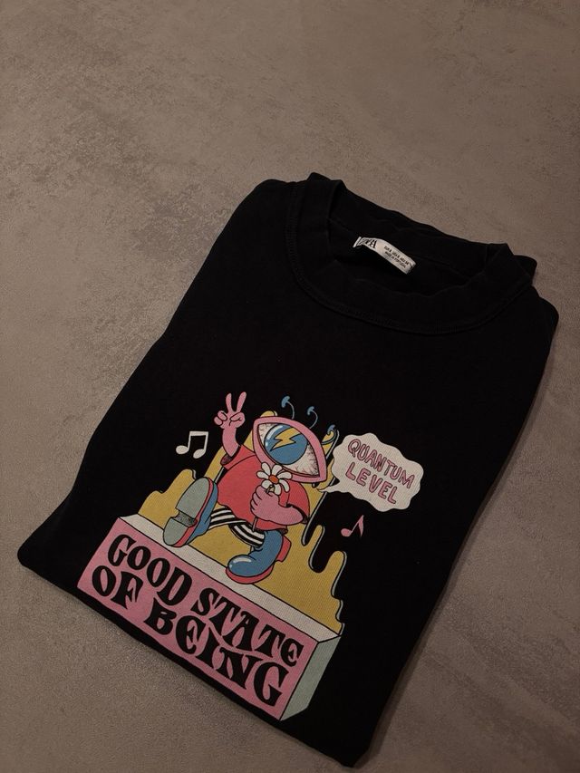 Maglietta Zara Nera con Stampa Grafica