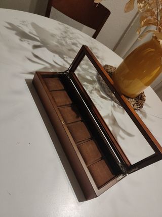 Caja para relojes de madera