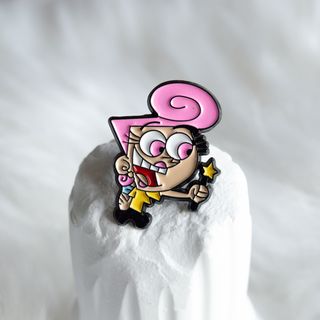 Pin Wanda. Ideal para mochilas y ropa.