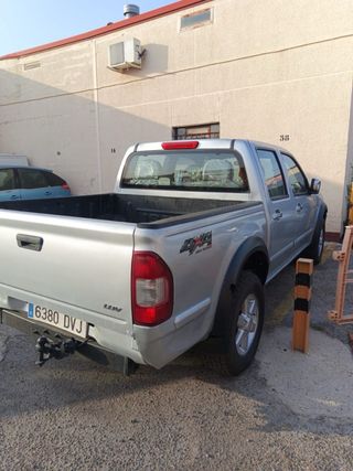Isuzu Rodeo 2006