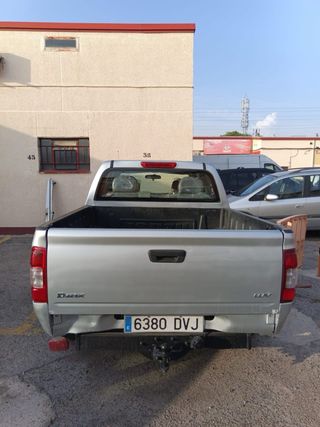 Isuzu Rodeo 2006