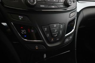 Opel Insignia  1.6 CDTI DPF Excellence