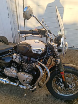 Triumph Speedmaster 1200