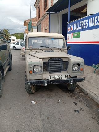 Land Rover Defender 1994