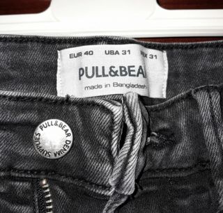 Pantalón vaquero negro
