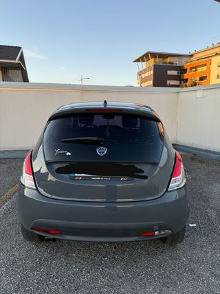 Lancia Ypsilon 2014