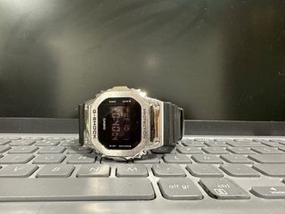 Reloj Casio G-Shock Plata y Negro