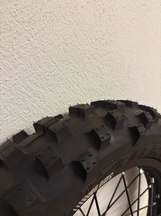 Llantas Six Days de enduro sin estrenar 