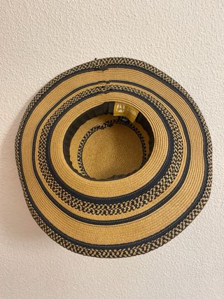 Sombrero beige - corte inglés 