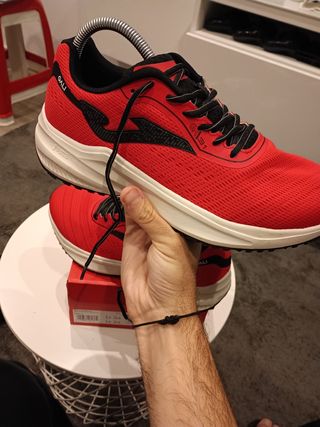 Zapatillas Joma Deportivas Rojas y Negras