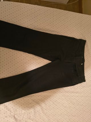 Pantalones negros cintura baja