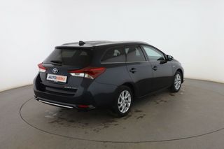 Toyota Auris 1.8 Hybrid Active