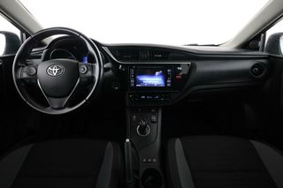 Toyota Auris 1.8 Hybrid Active