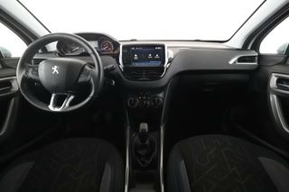 Peugeot 2008 1.2 PureTech Style