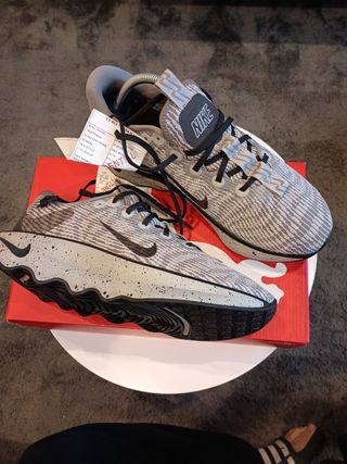 Zapatillas Nike Hombre Gris y Negro