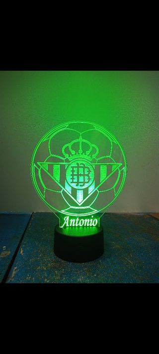 Corte y grabado láser en acrílico