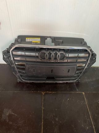 Parrilla Audi q3 sportback