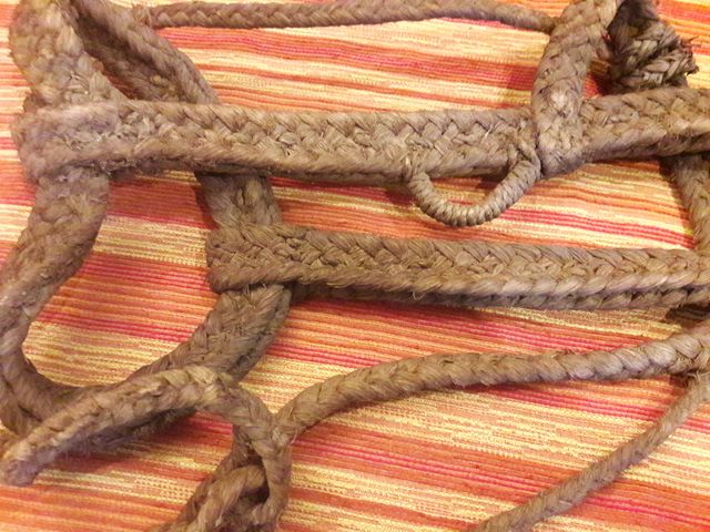 Silla y cabezada antigua pony hecha a mano