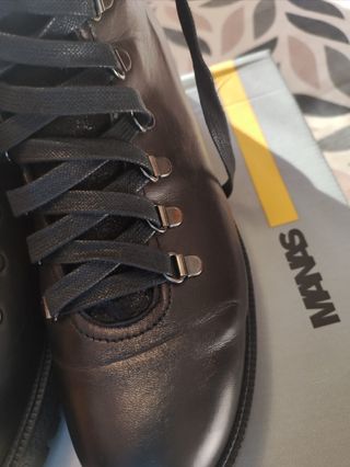 Scarponcino Manas pelle nero