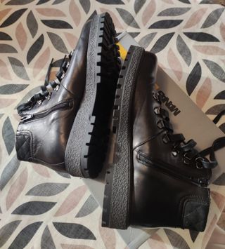 Scarponcino Manas pelle nero