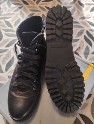 Scarponcino Manas pelle nero