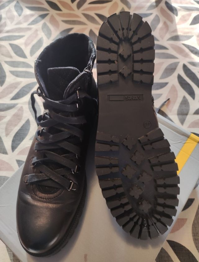 Scarponcino Manas pelle nero