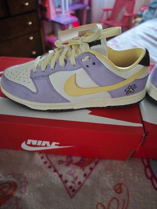 Nike Dunk Low Morado Blanco