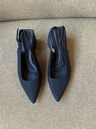 Zapatos de tacón negros de Stradivarius 