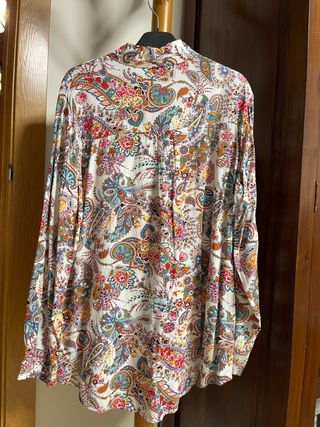 Camisa estampada multicolor
