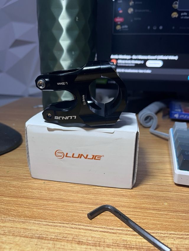 Potencia MTB LUNJE 31.8mm Negra