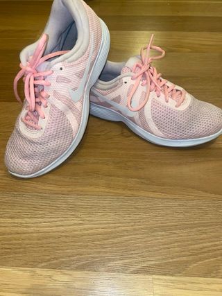 Zapatillas Nike Rosas y Blancas